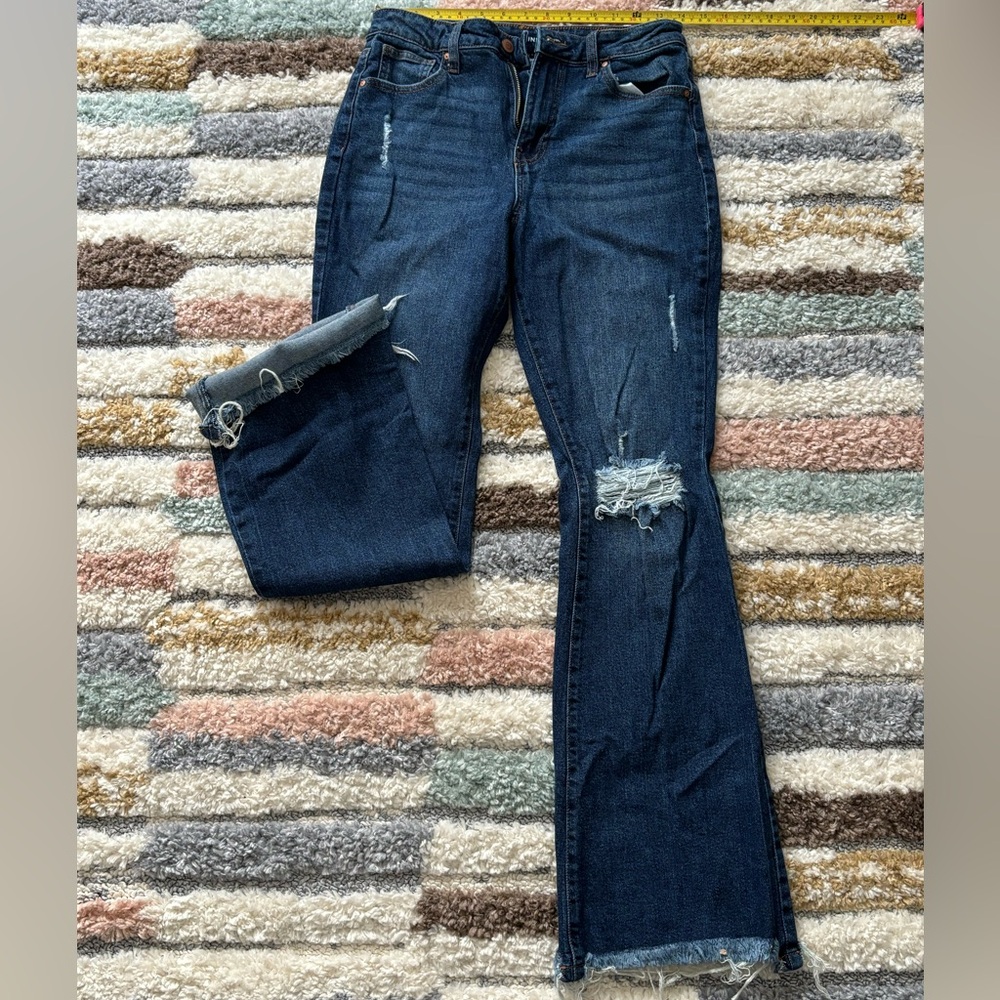 Women’s size 7 NoBoundaries Flare Leg High Waist Jeans